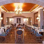 Sunland Resort 5*