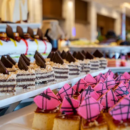 Курортный комплекс Sunland Бельдиби